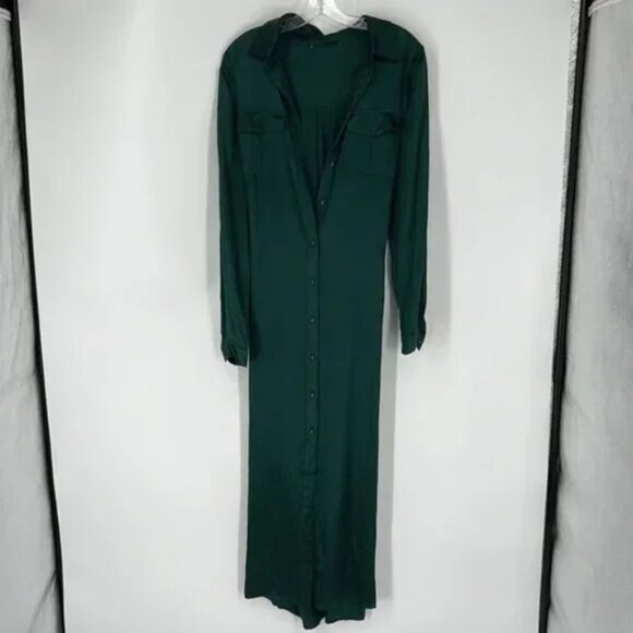 L'ACADEMIE The Long Sleeve Shirt Dress in Emerald - Picture 4 of 8